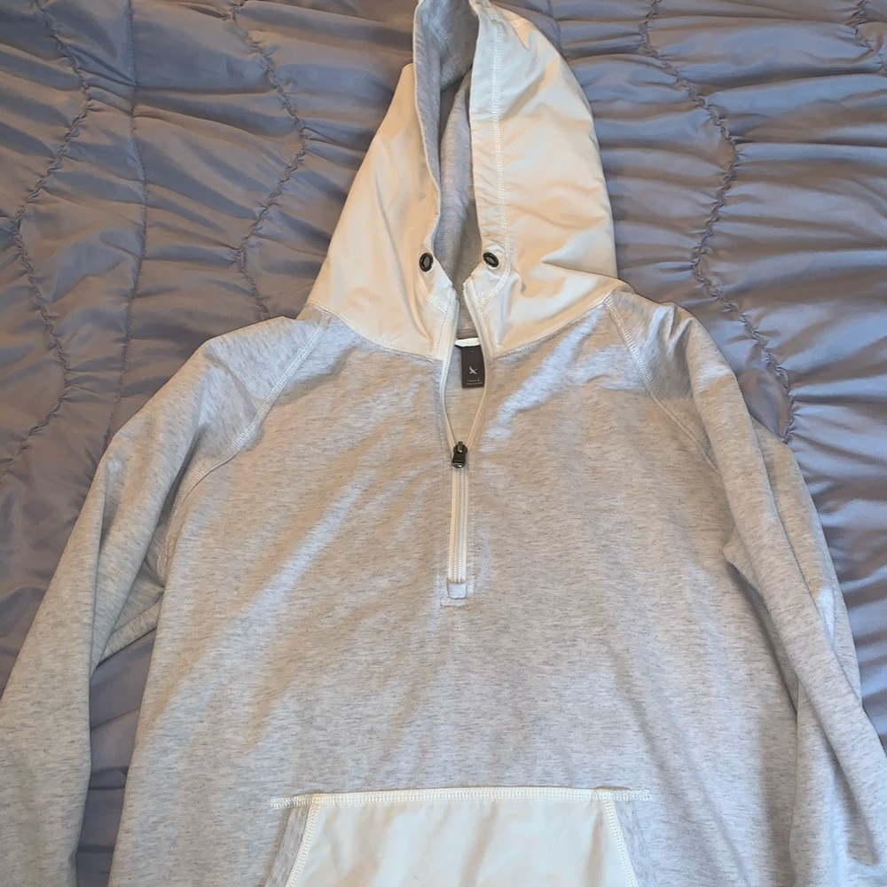 Eddie Bauer Light Hoddie